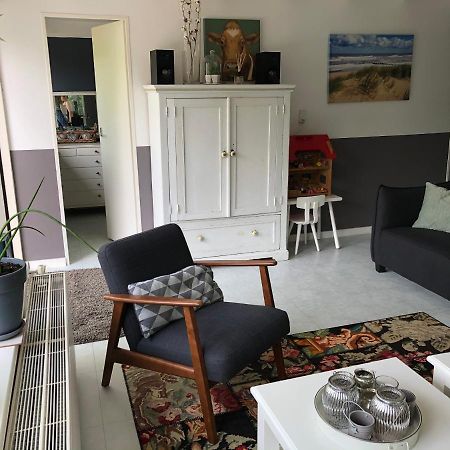Vakantiehuis Lara Warmenhuizen ภายนอก รูปภาพ