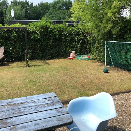 Vakantiehuis Lara Warmenhuizen ภายนอก รูปภาพ
